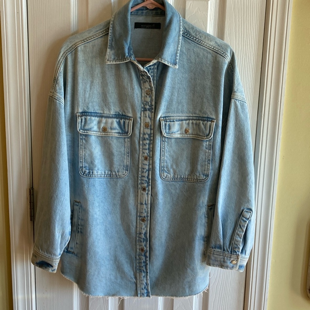 Womens Jean shacked